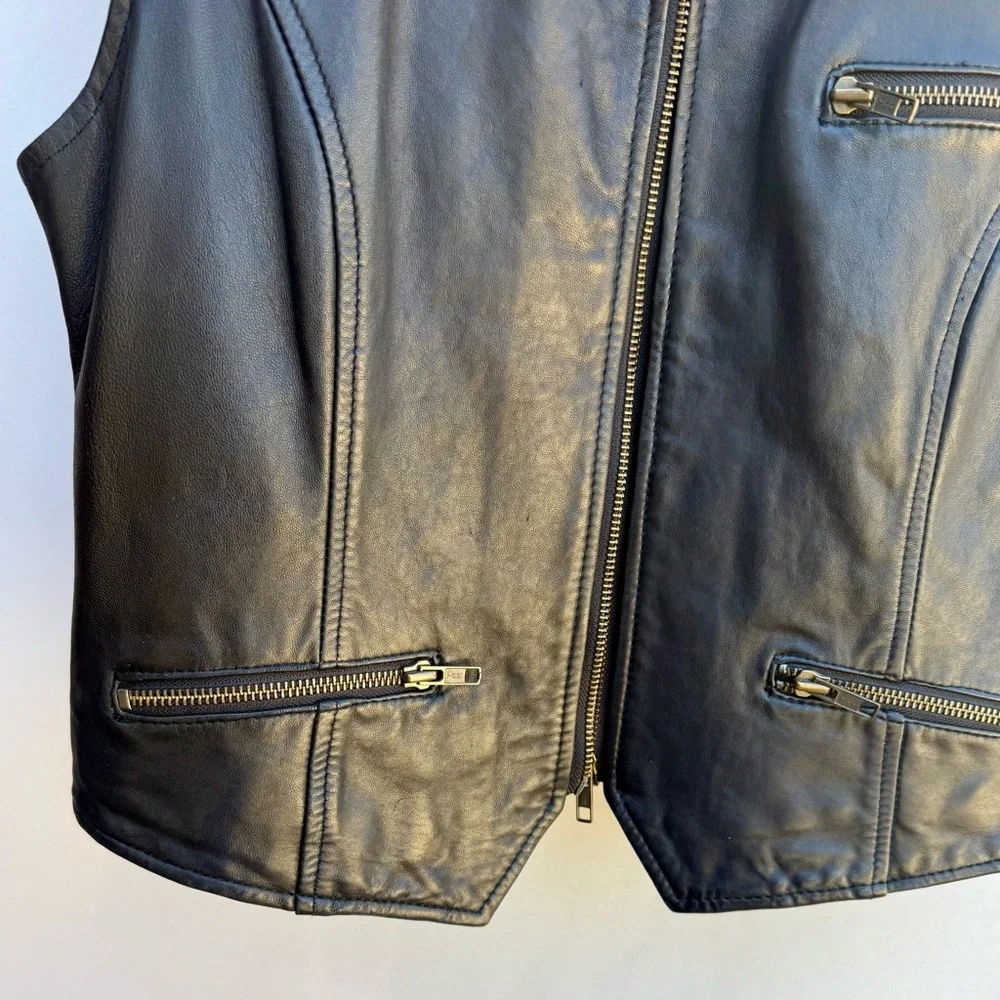 DKNY 90’s Vintage Black Leather Vest size 10 - Picture 3 of 10